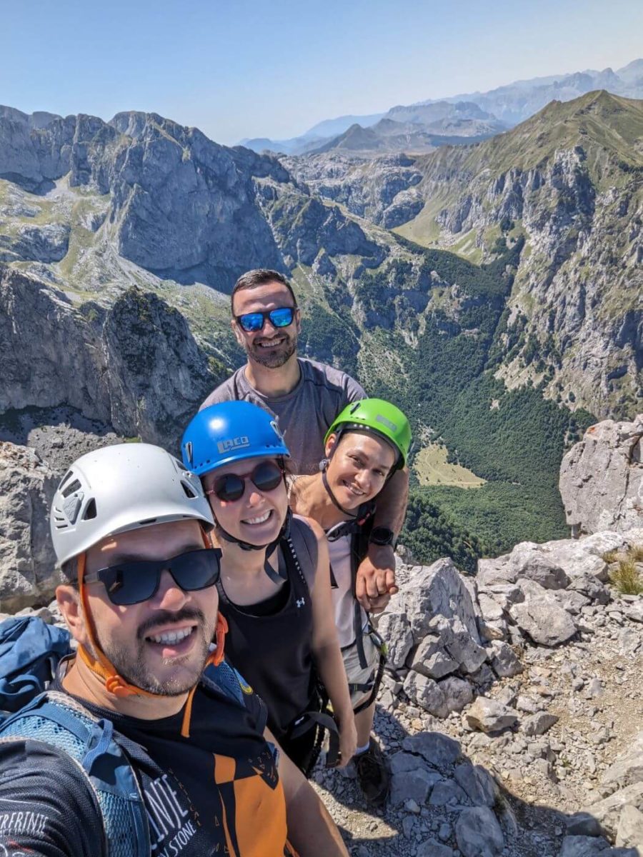 Mirko Lucic, Ivona Tomic, Jelena Jeftic, Andrej Jeftic